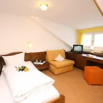 Adler Garni Hotel Hirschegg (Vorarlberg)
