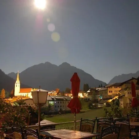 Adler Garni Hotel Hirschegg (Vorarlberg)