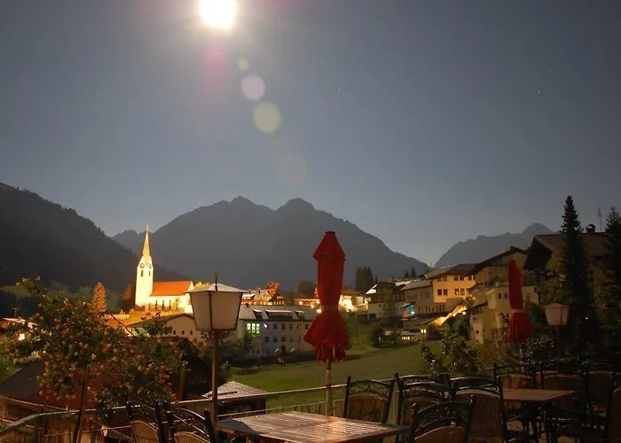 Adler Garni 3* Hirschegg (Vorarlberg)